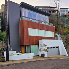 Mountain Painting Company: Restoring IPE Wood Siding in Kings Heights, Portland